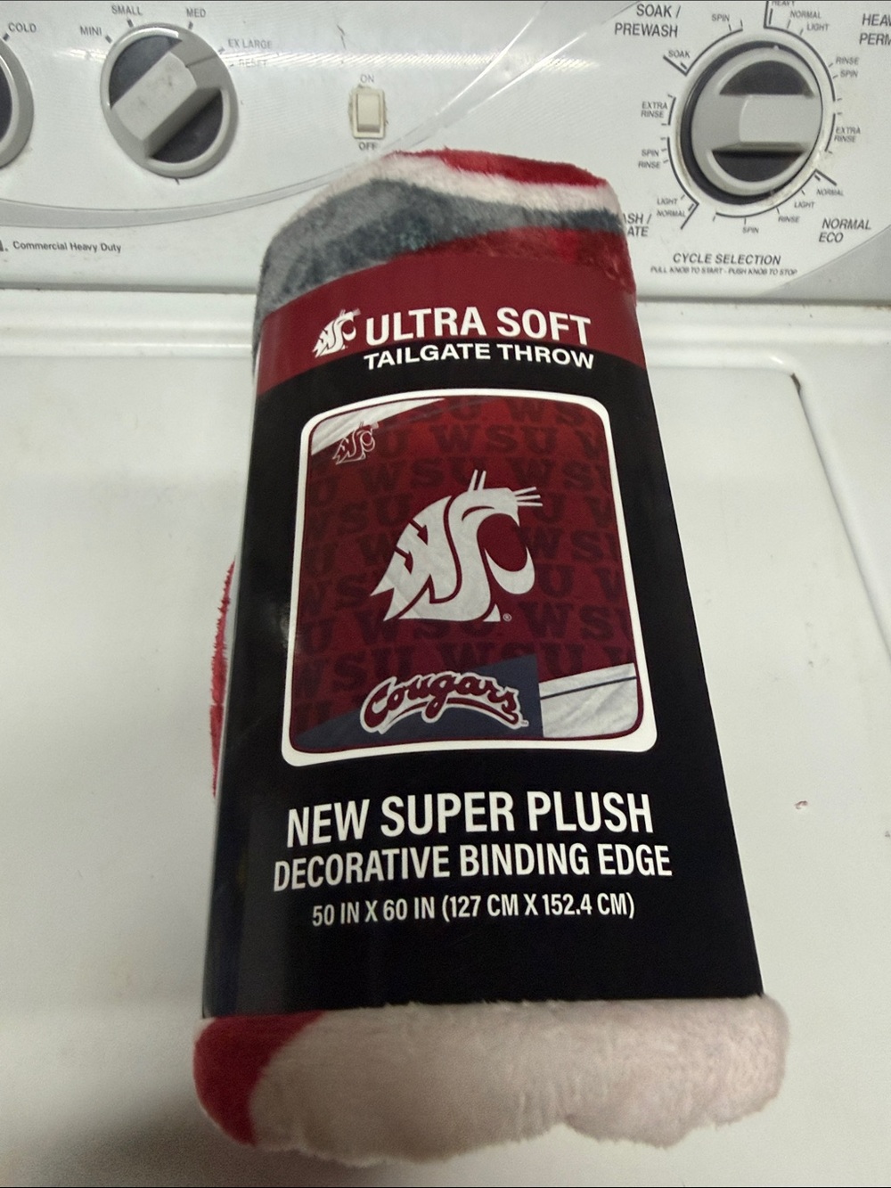 Washington State Cougars Ultra Soft Red Plush Tailgate Throw